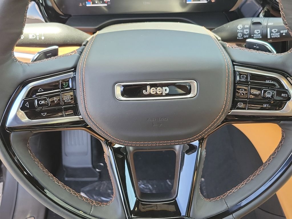New 2026 Baltic Gray Metallic Clear-Coat Exterior Paint Jeep Summit image 24
