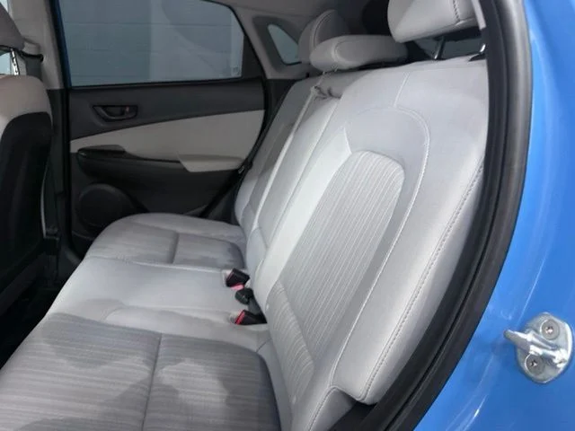 Used 2023 Blue Hyundai SEL image 23