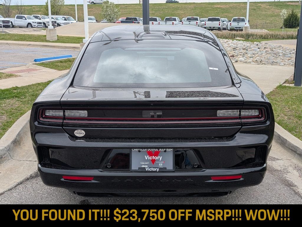 2025 Dodge Charger Daytona R/T - Photo 10