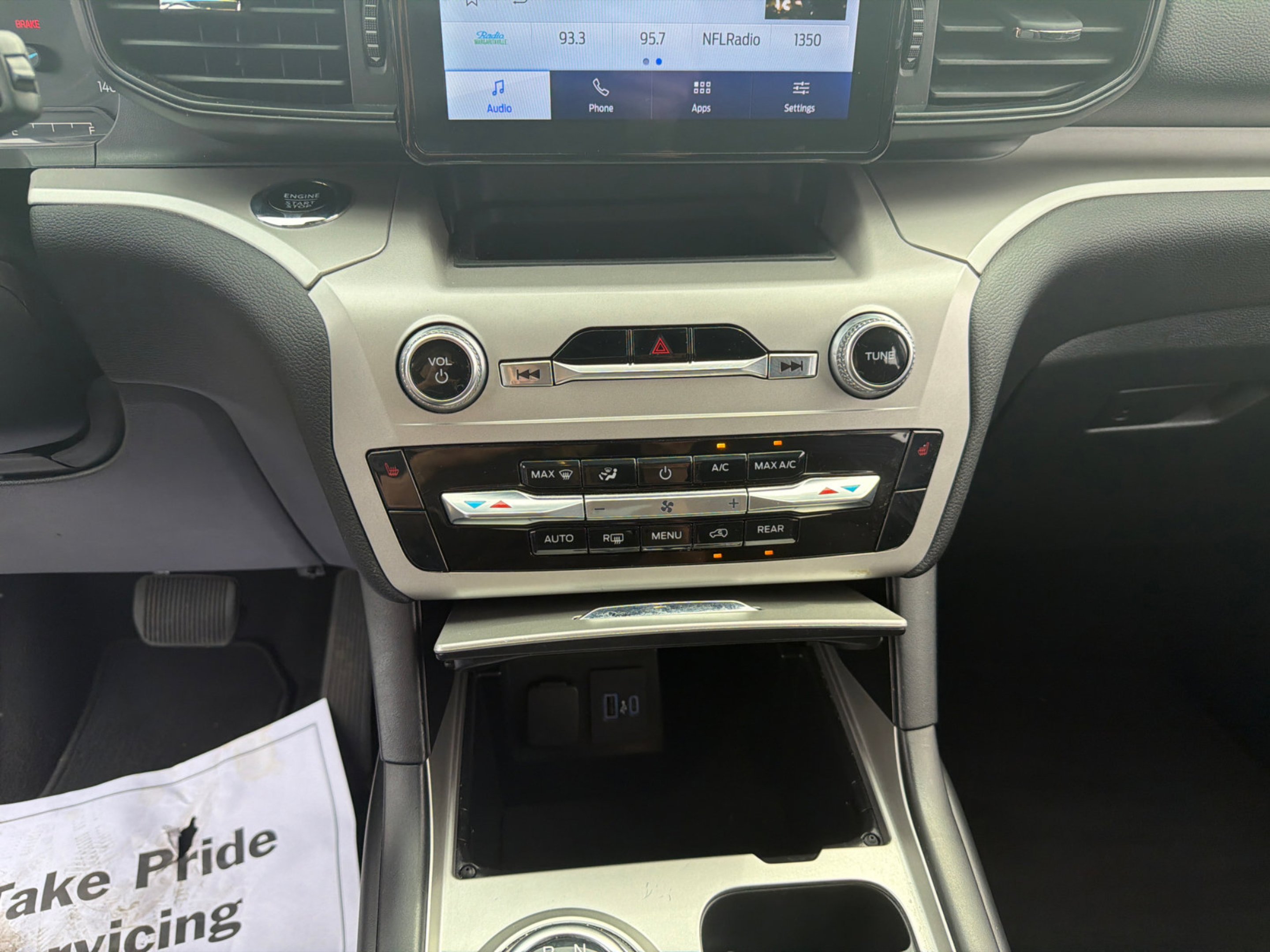 Used 2023 Gray Metallic Ford XLT image 28