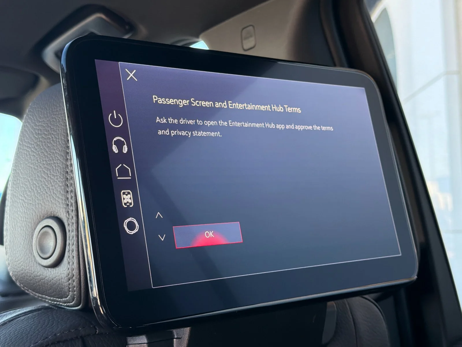 2026 GMC Yukon XL Denali - Photo 14