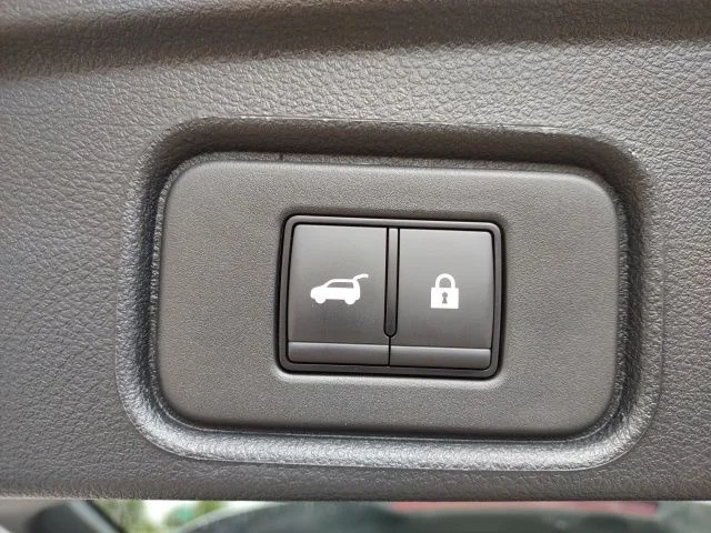 2025 Nissan Pathfinder SL - Photo 21