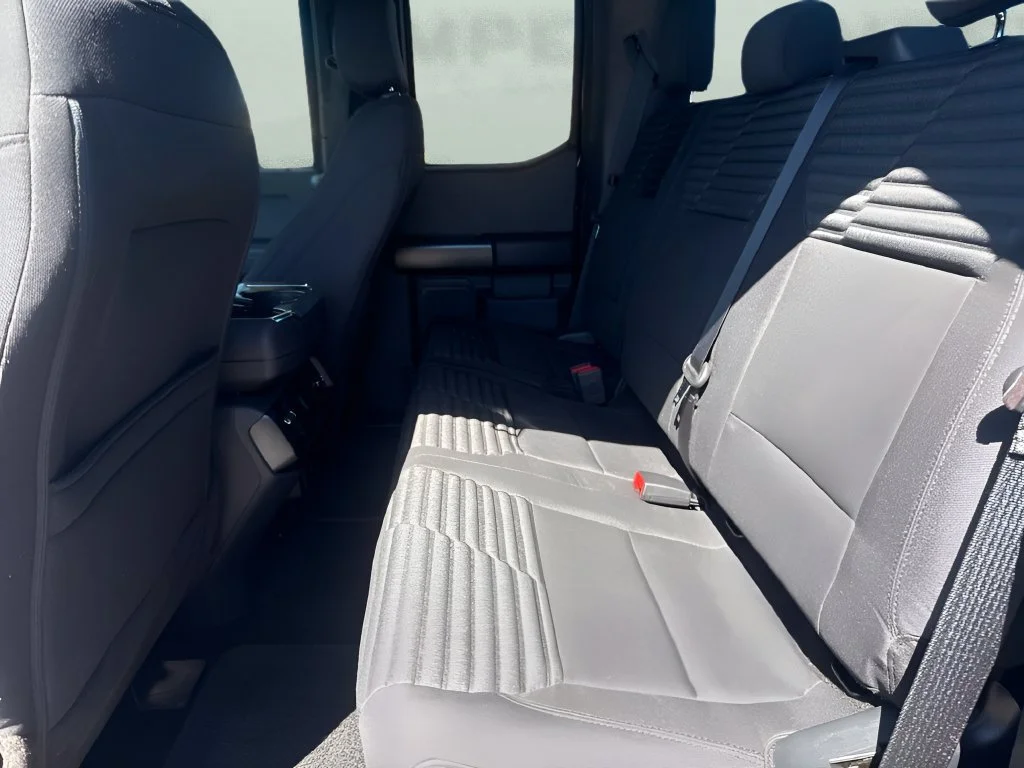 Used 2023  Ford XL image 11