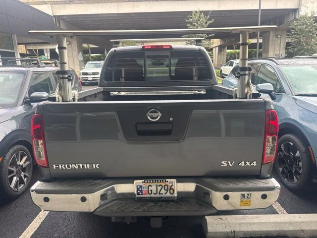 Used 2019 Gray Nissan SV image 13