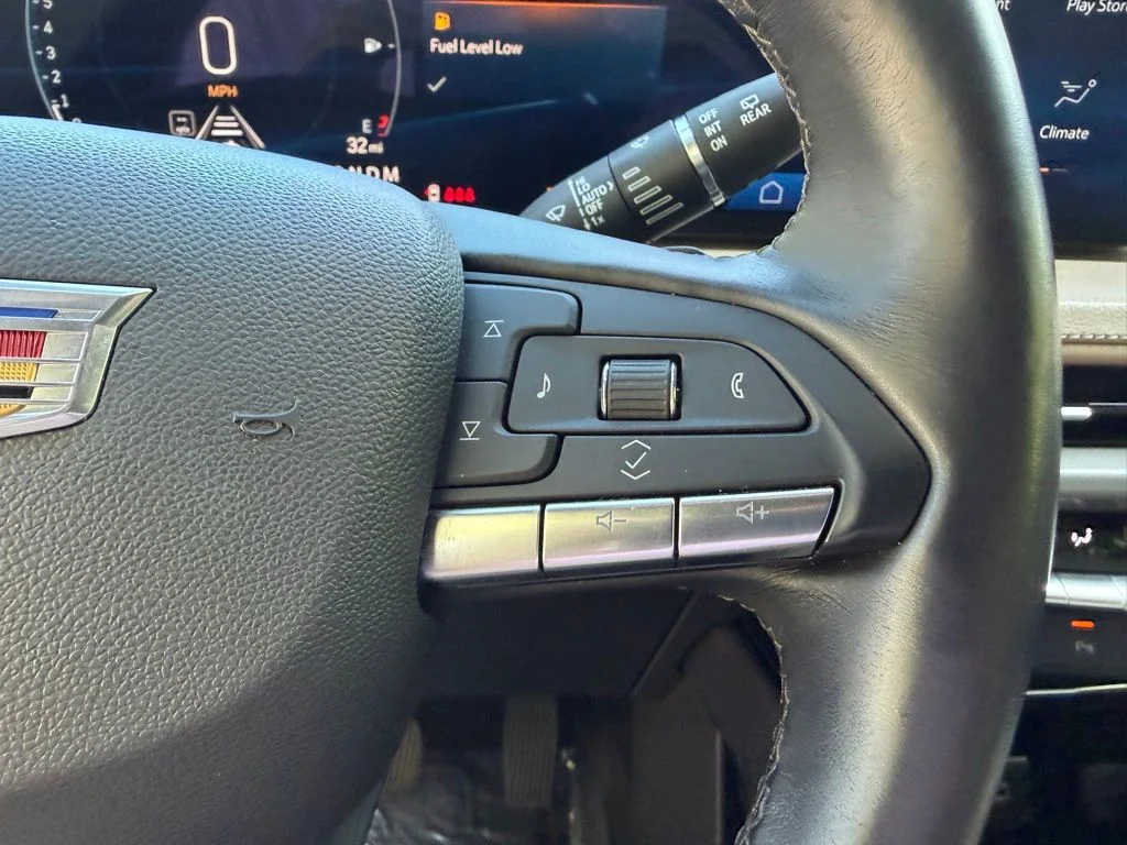 2025 Cadillac XT4 Premium Luxury - Photo 22