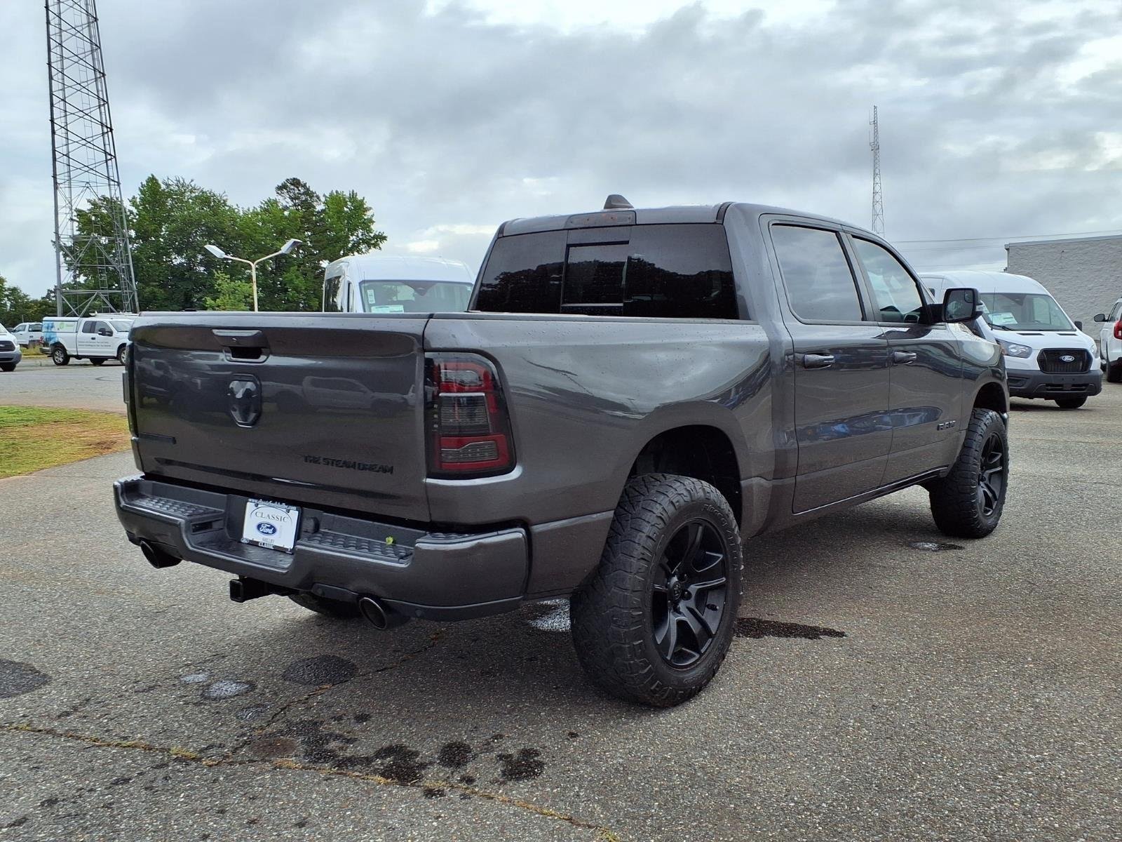 Used 2020 Granite Crystal Metallic Clearcoat Ram Big Horn image 2