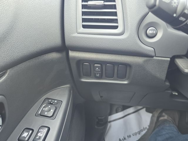 2025 Mitsubishi Outlander Sport ES - Photo 19