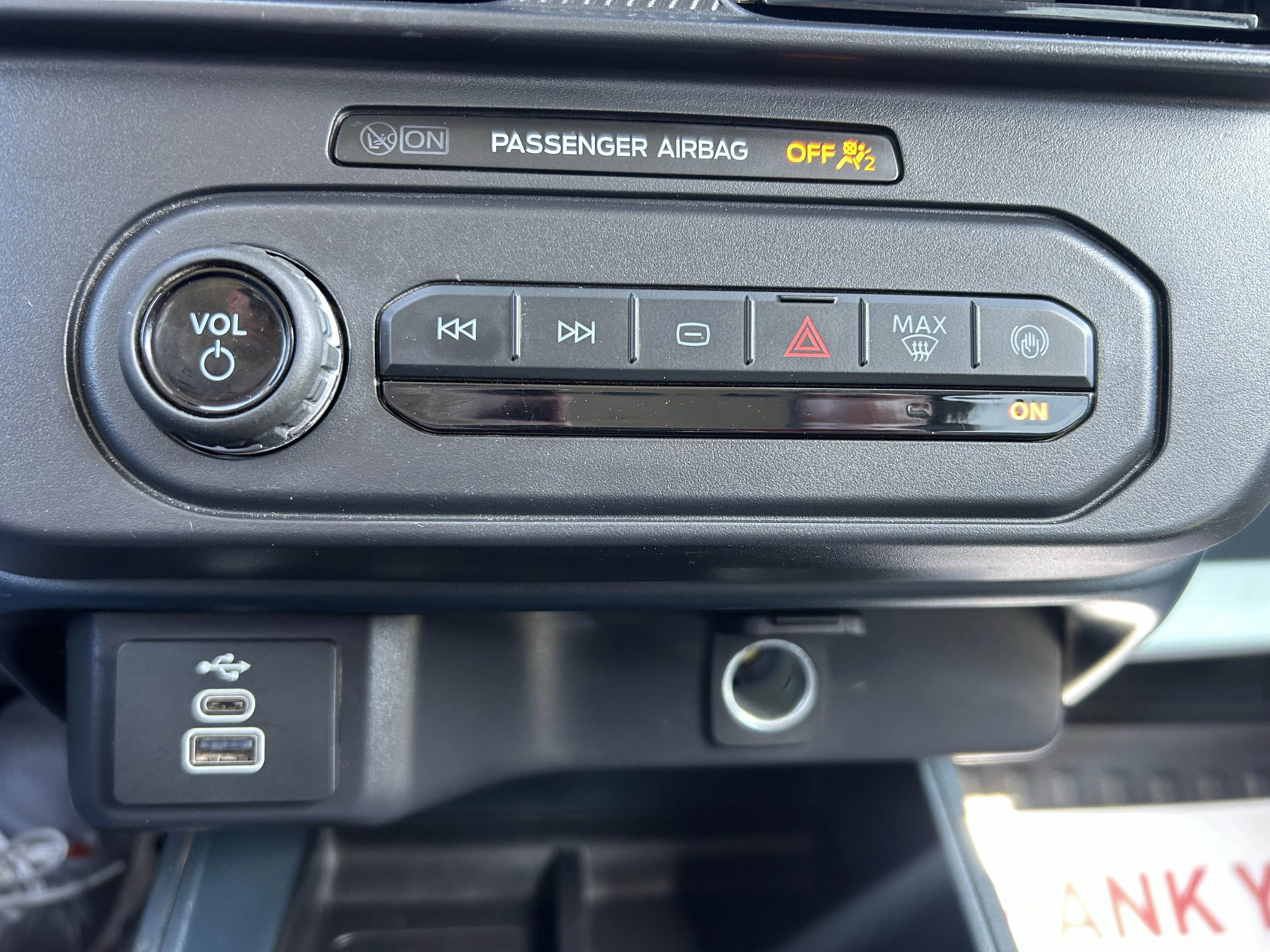 Photo 19