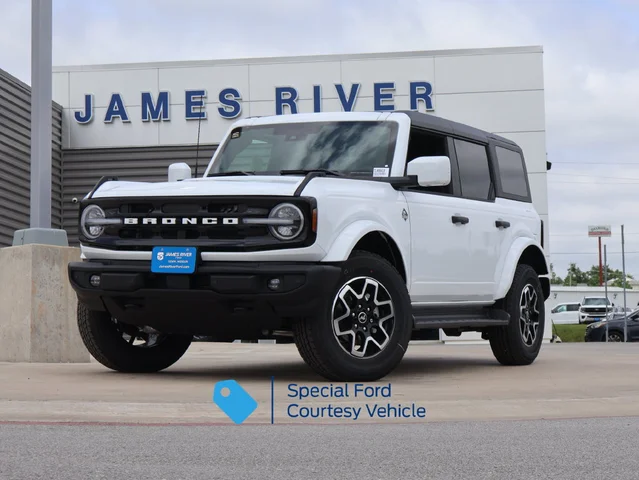 2026 Ford Bronco Outer Banks®