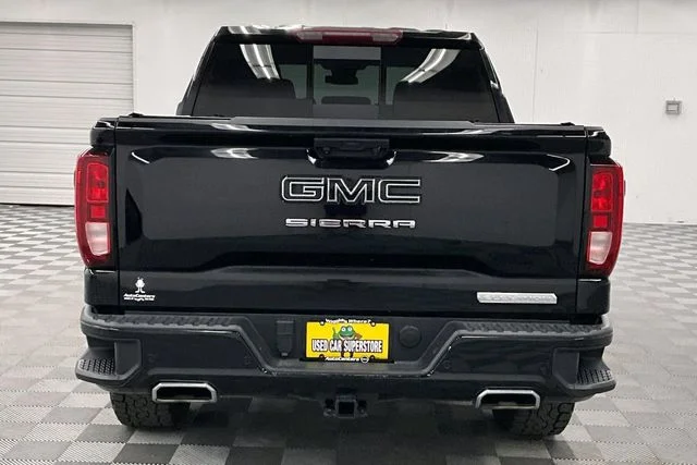 Used 2024 Onyx Black GMC Elevation image 5