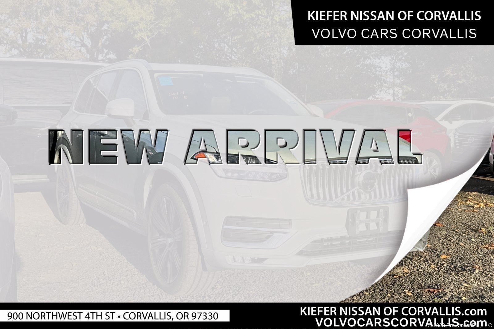 Used 2024 Gray Volvo Plus Bright Theme image 1