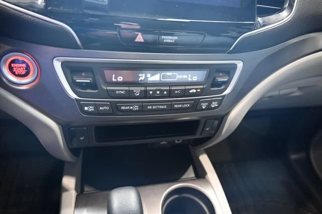Used 2020 Gray Honda 2WD EX-L image 17