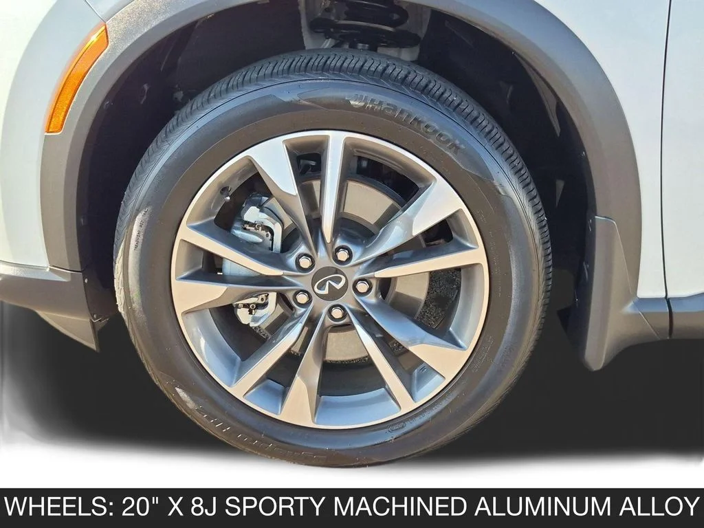 Used 2026 White INFINITI PURE image 11