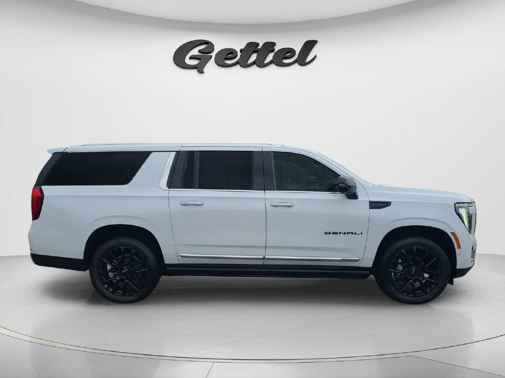 New 2026 Glacier White Tricoat GMC Denali image 4