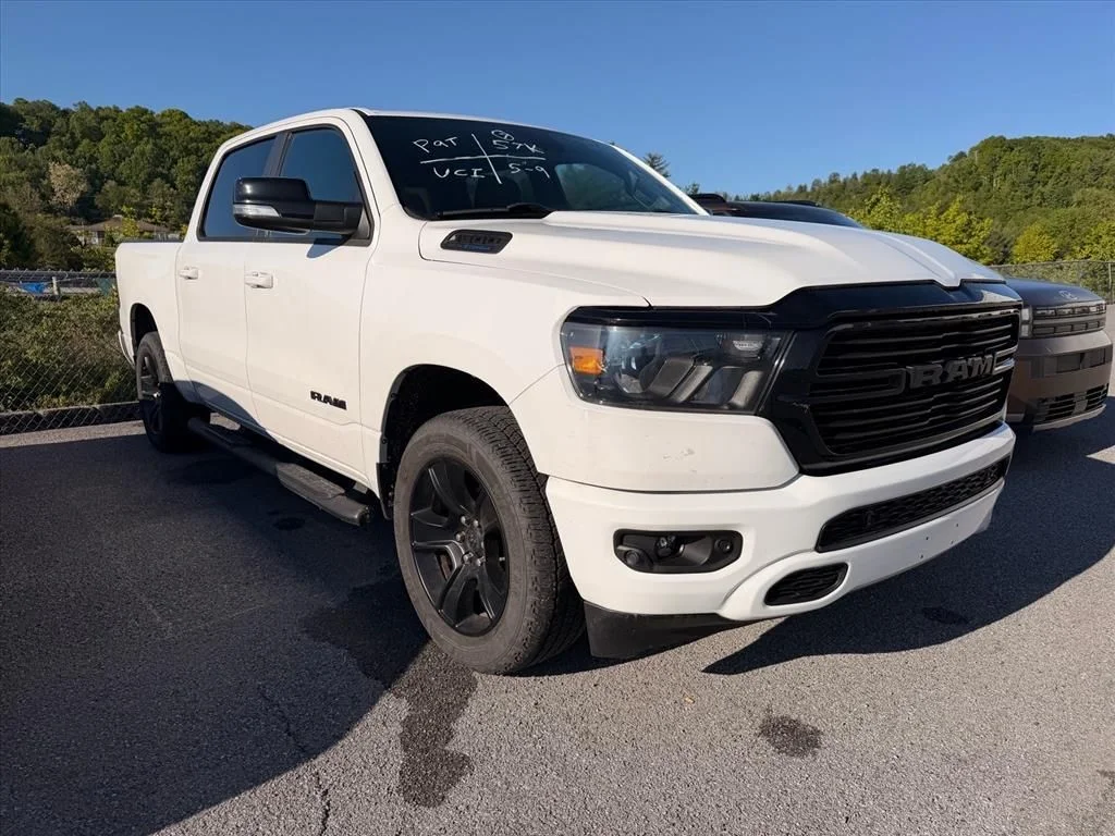 Used 2021 White Ram Big Horn/Lone Star image 17