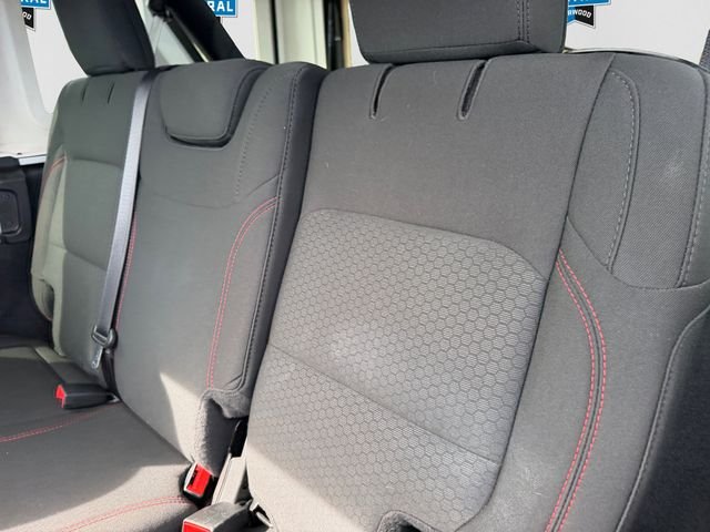 Used 2023 White Jeep Rubicon image 16