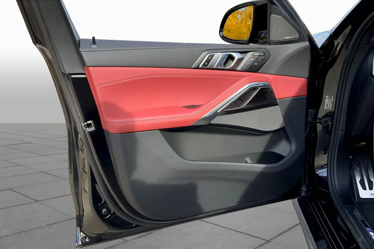 2026 BMW X6 M60i - Photo 10