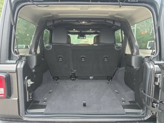 New 2026 Granite Crystal Metallic Clearcoat Jeep Willys image 33
