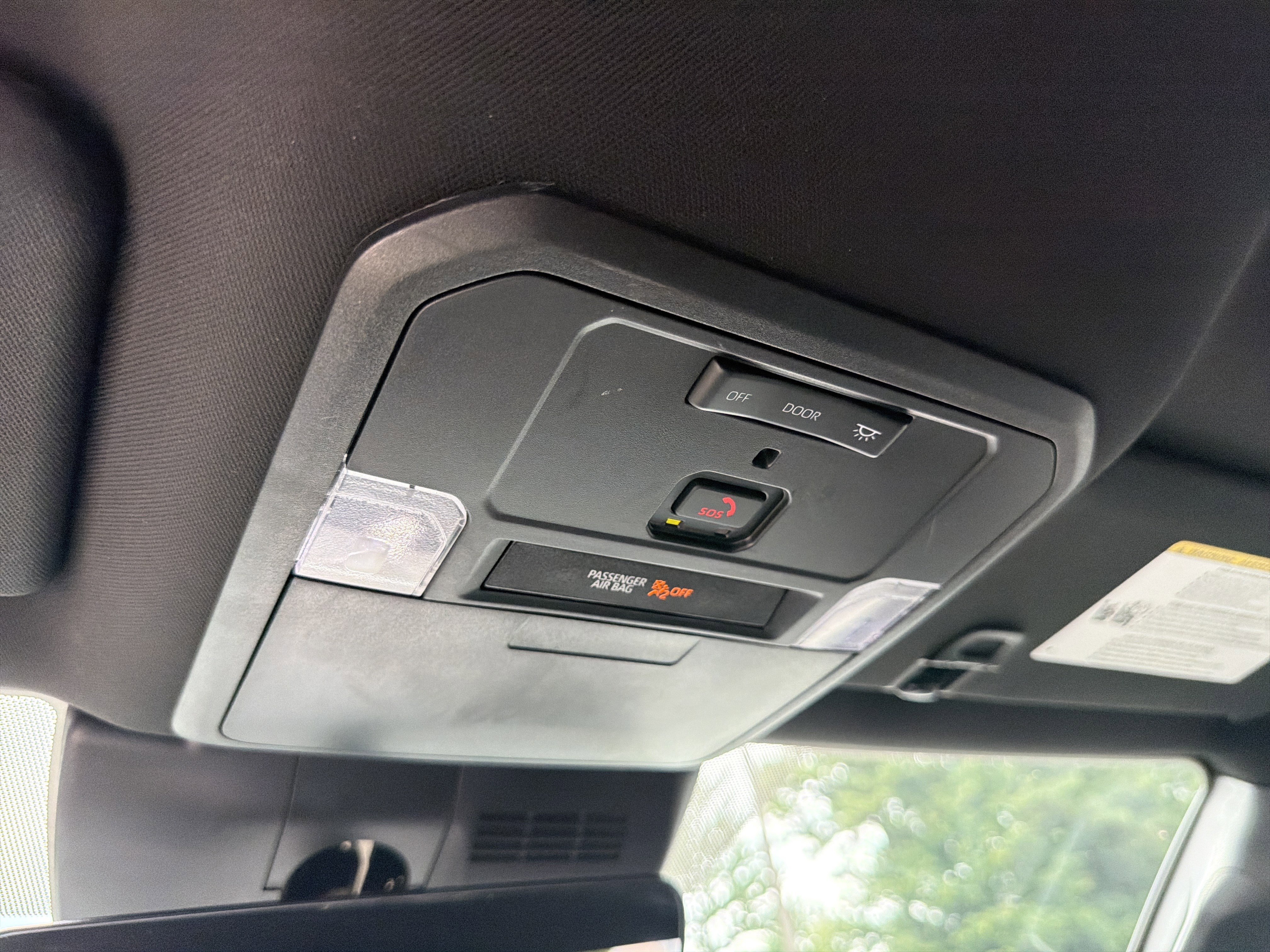 Used 2025 Underground Toyota SR5 image 31