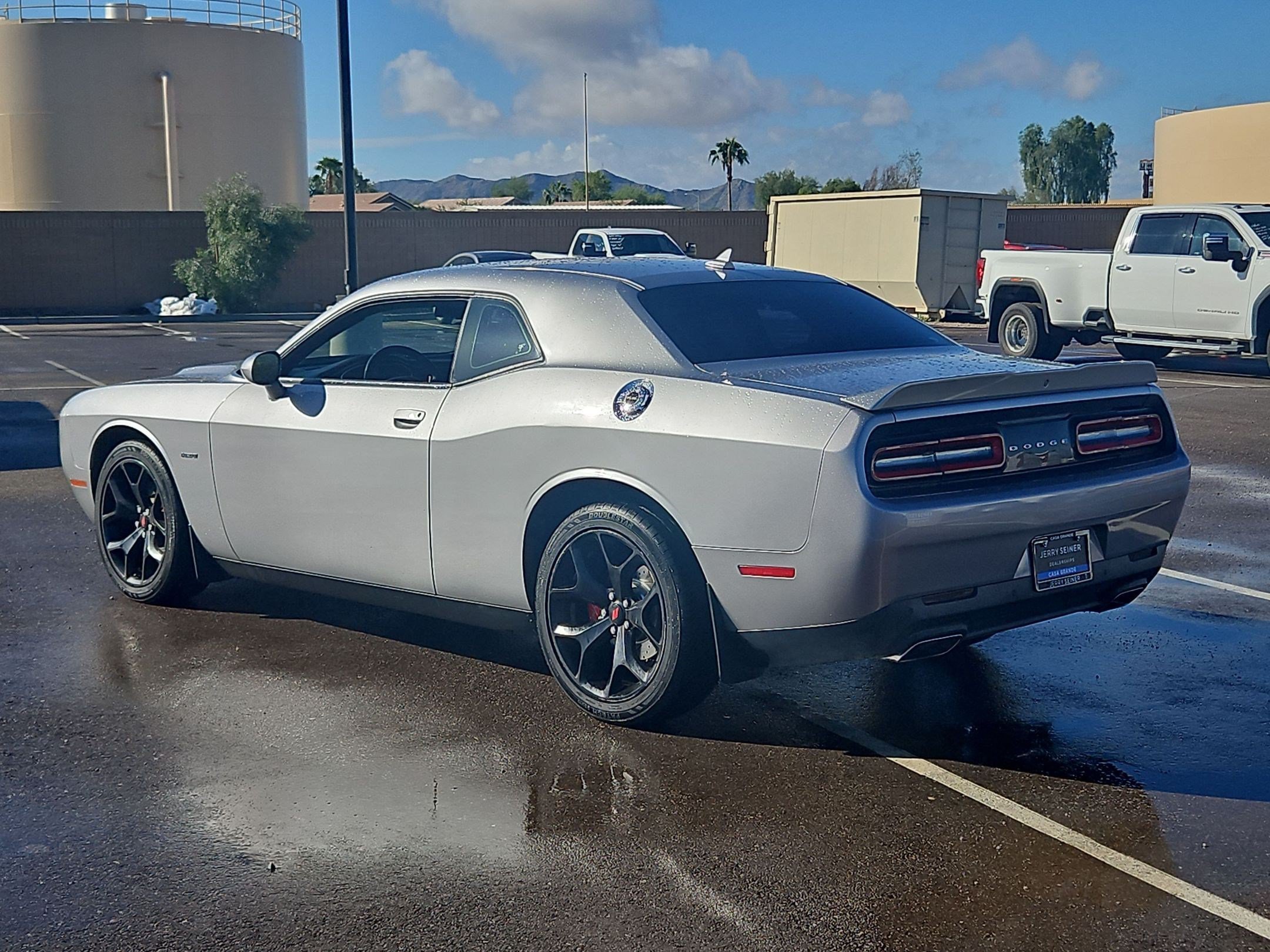 Used 2015 Billet Silver Metallic Clearcoat Dodge R/T Plus image 3