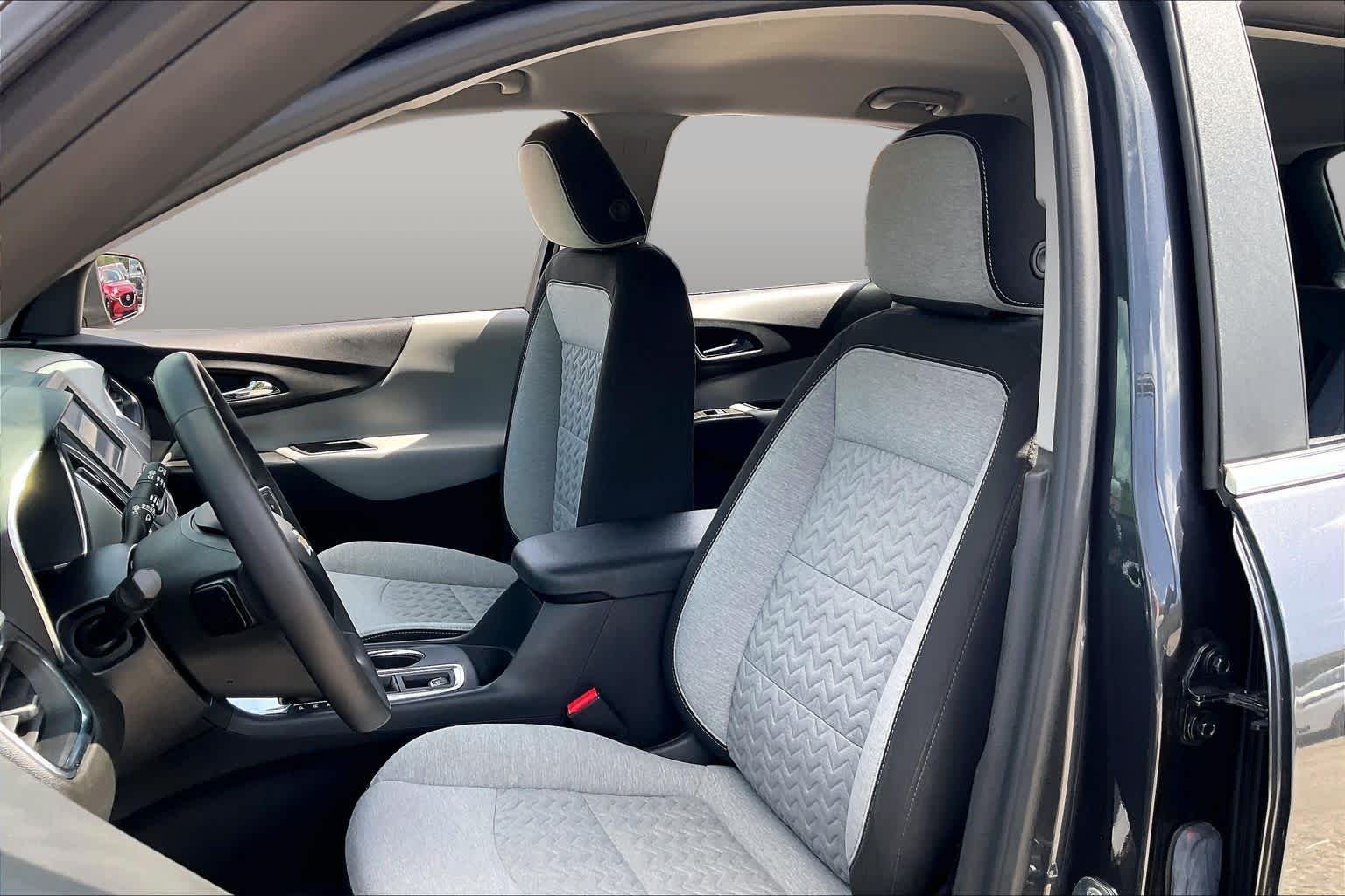 Used 2022 Iron Gray Metallic Chevrolet LT image 8
