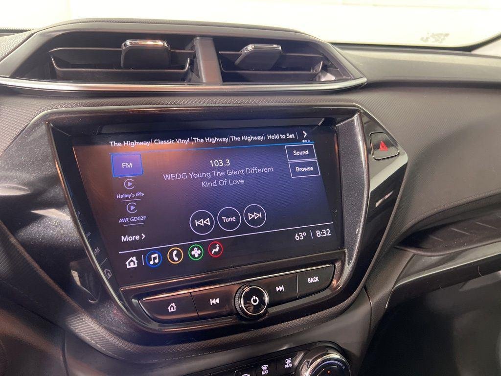 Used 2022 Red Metallic Chevrolet LT image 27