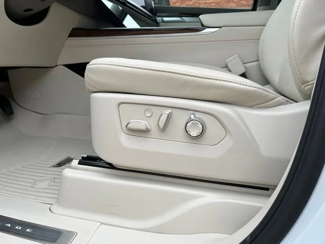 2026 Cadillac Escalade ESV Platinum Sport - Photo 14