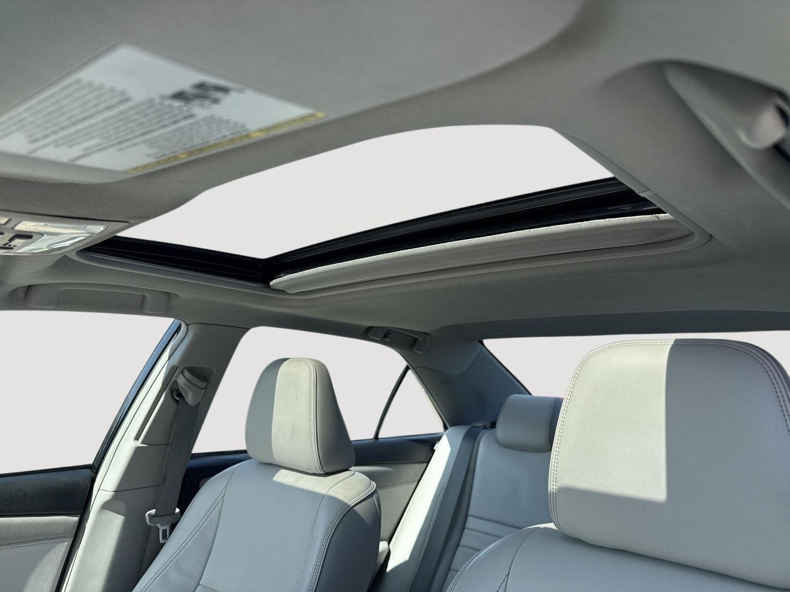 Used 2015 Cosmic Gray Mica Toyota XLE image 24