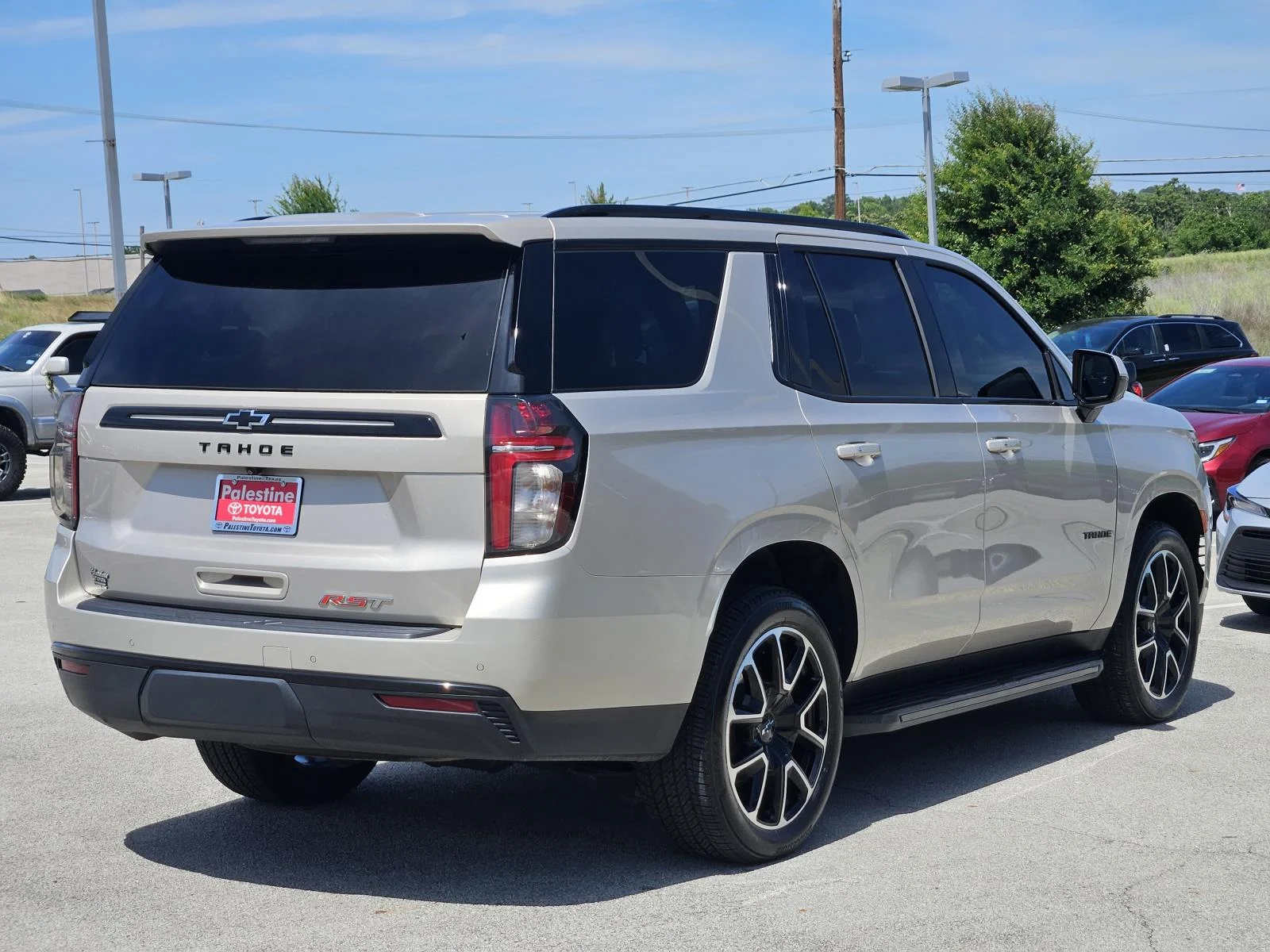 2023 Chevrolet Tahoe RST - Photo 6
