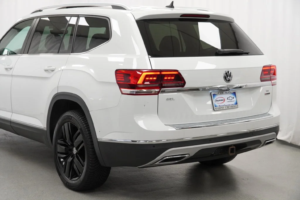 Used 2019 White Volkswagen 3.6L V6 SEL image 44