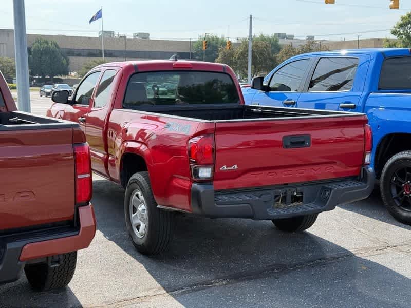 Used 2018 Barcelona Red Metallic Toyota SR image 3