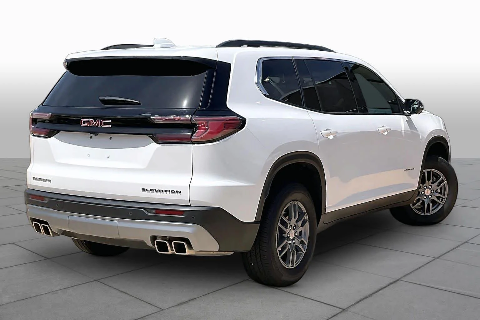 Used 2025 Summit White GMC FWD Elevation image 13