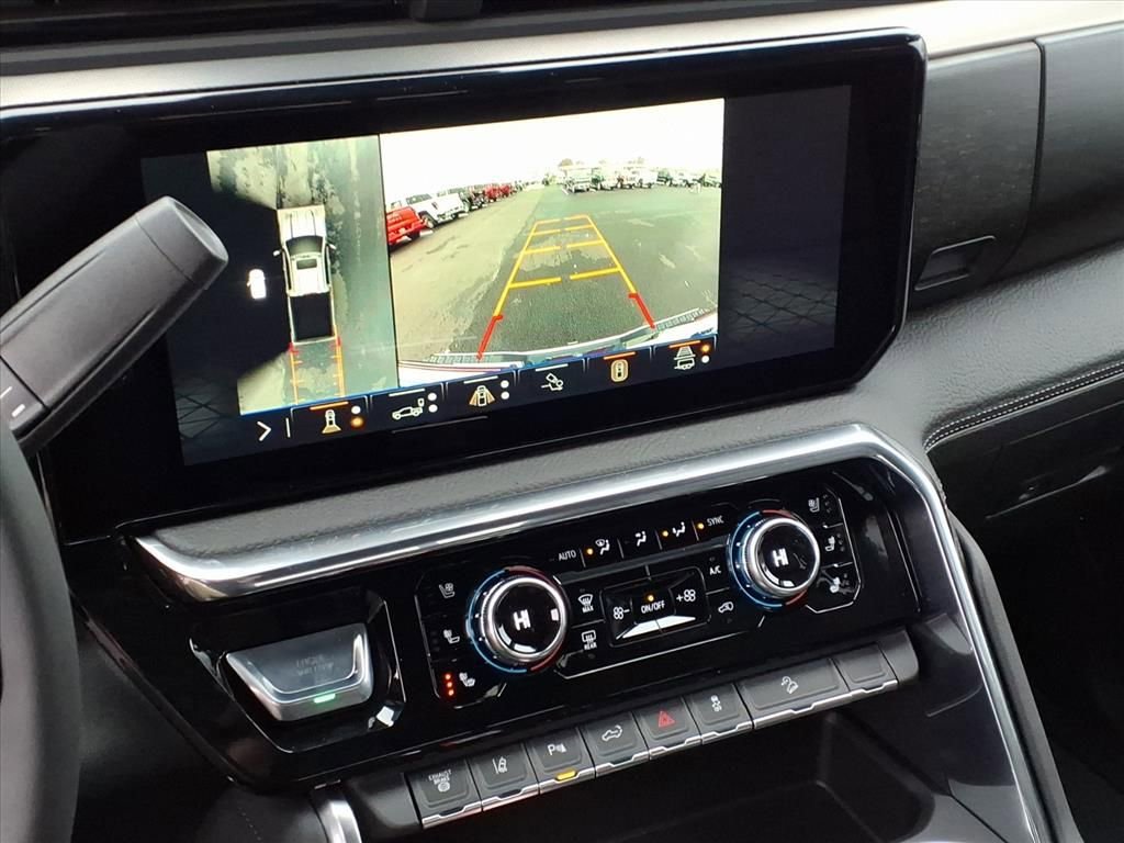 2026 GMC Sierra 3500HD Denali - Photo 9