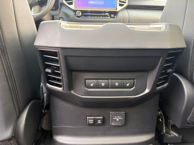 New 2026 Magnetic Gray Metallic Toyota  Platinum image 27