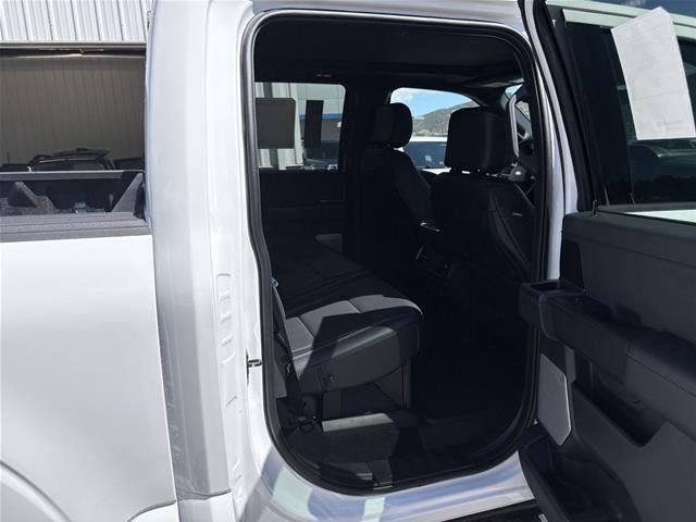 New 2026 Oxford White Ford Lariat® image 32