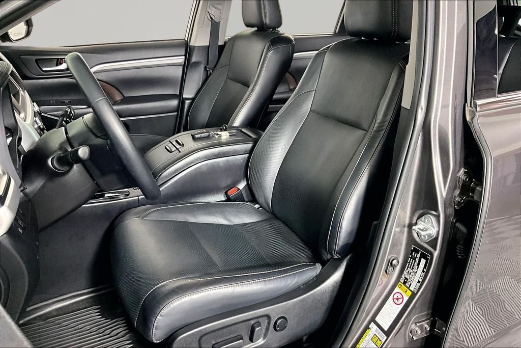 Certified Used 2019 Gray Toyota Limited image 19