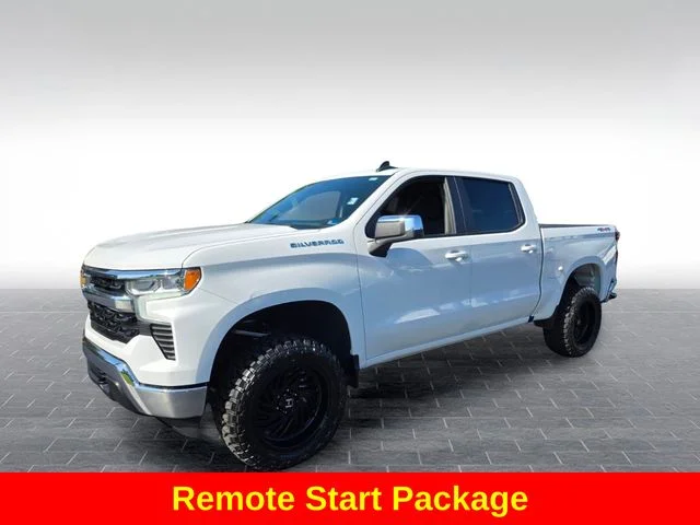 Used 2025 White Chevrolet LT image 4