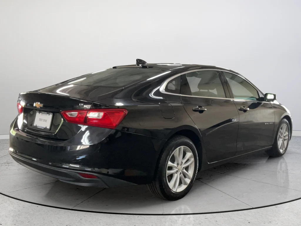 Used 2017 Black Chevrolet LT image 7