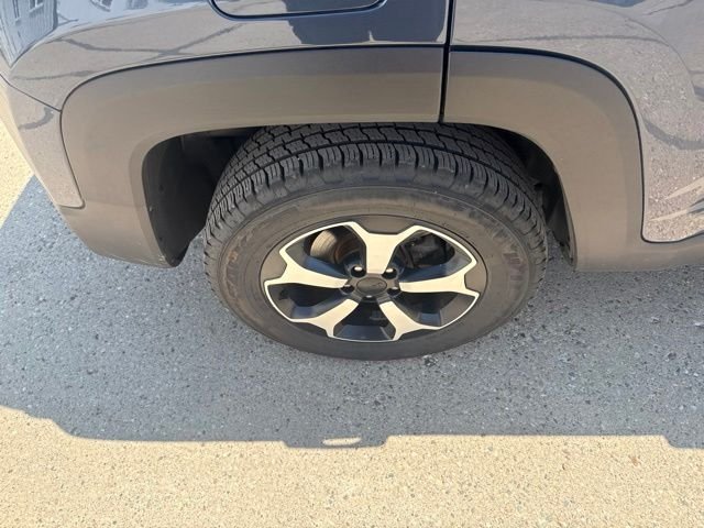Used 2021 Blue Jeep Trailhawk image 17