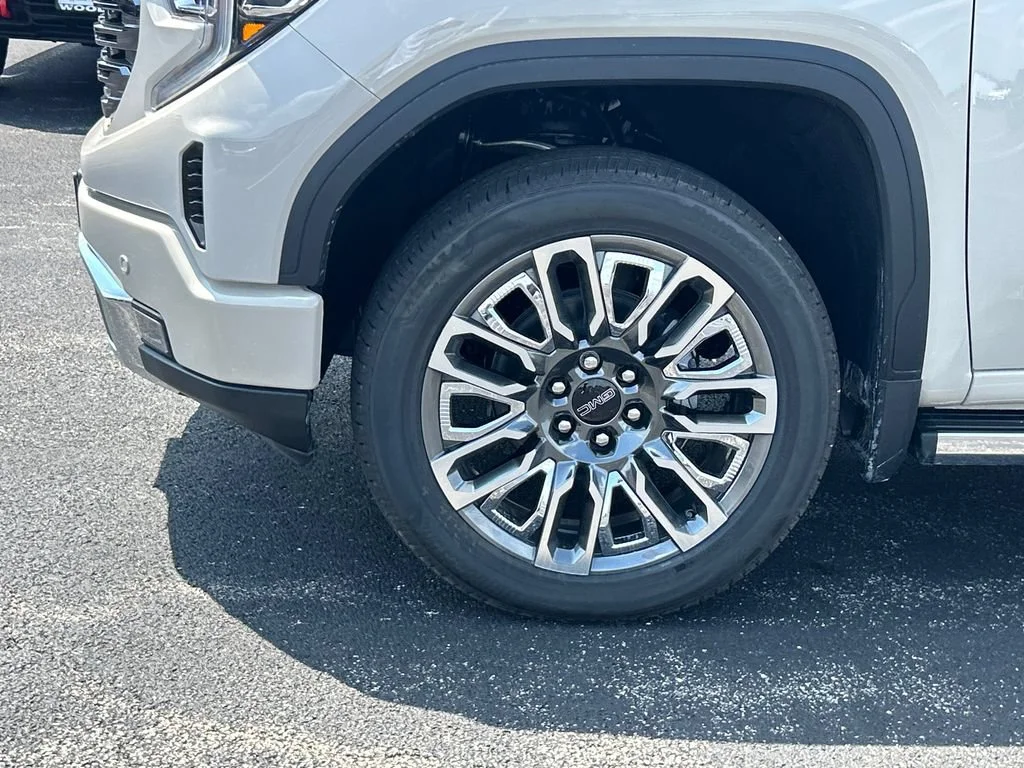 2026 GMC Sierra 1500 Denali Ultimate - Photo 13