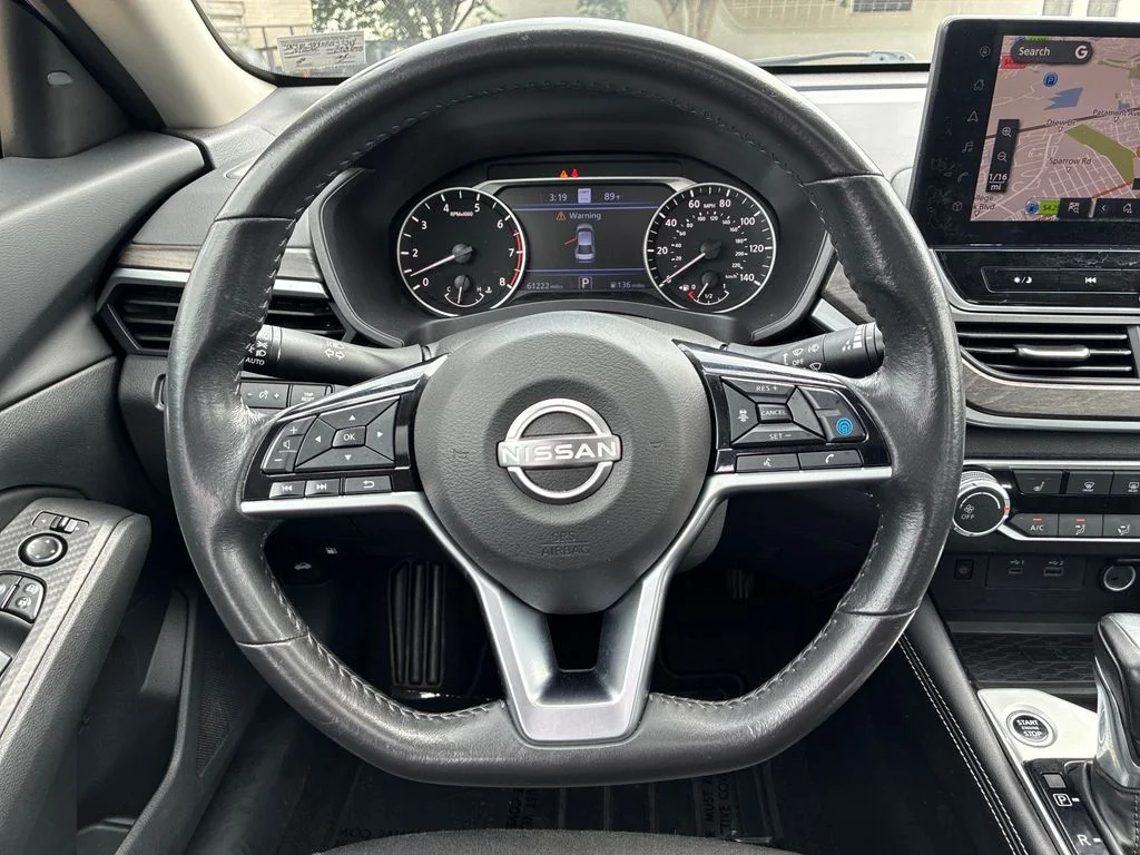 Used 2024 Red Nissan 2.5 SV image 23