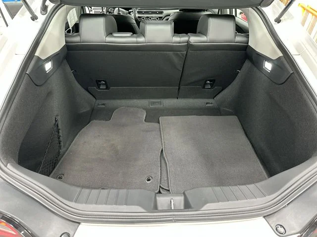 Used 2025  Acura Base image 21