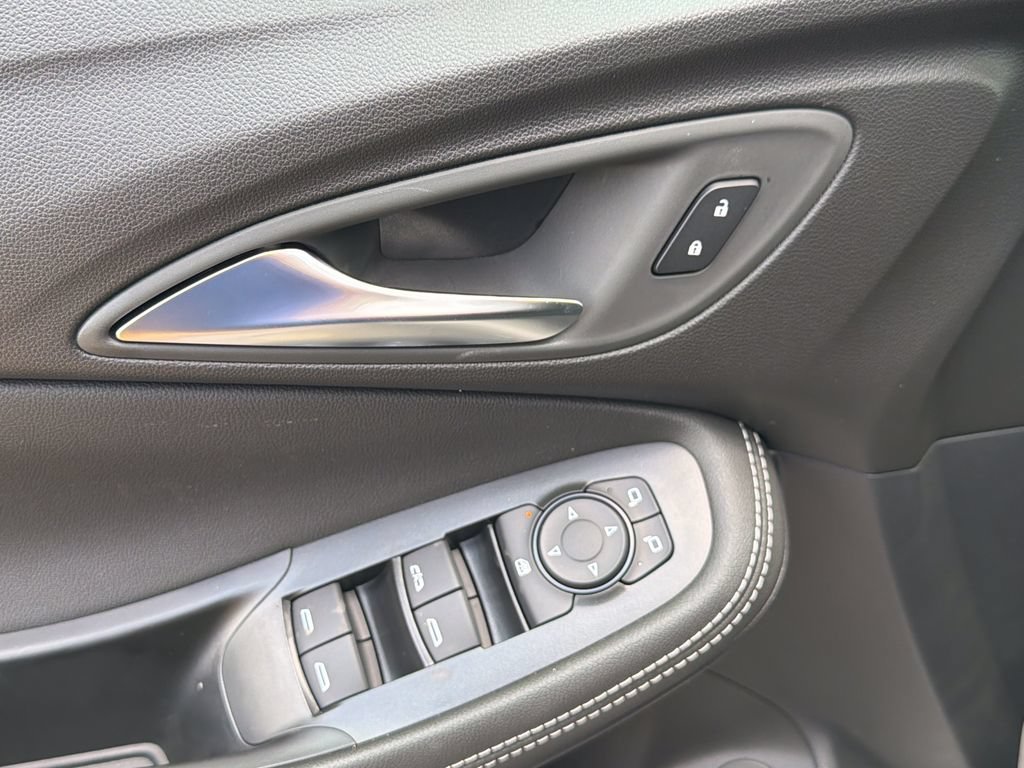 2026 Buick Encore GX Sport Touring - Photo 19