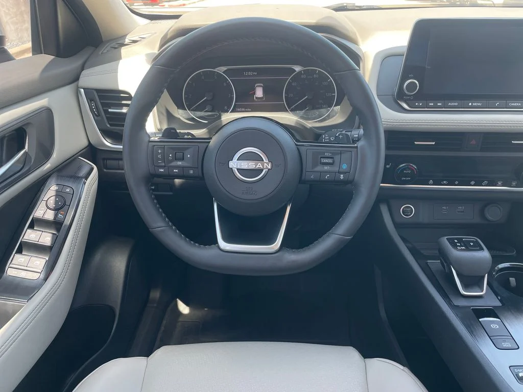 Used 2023 White Nissan SV image 13