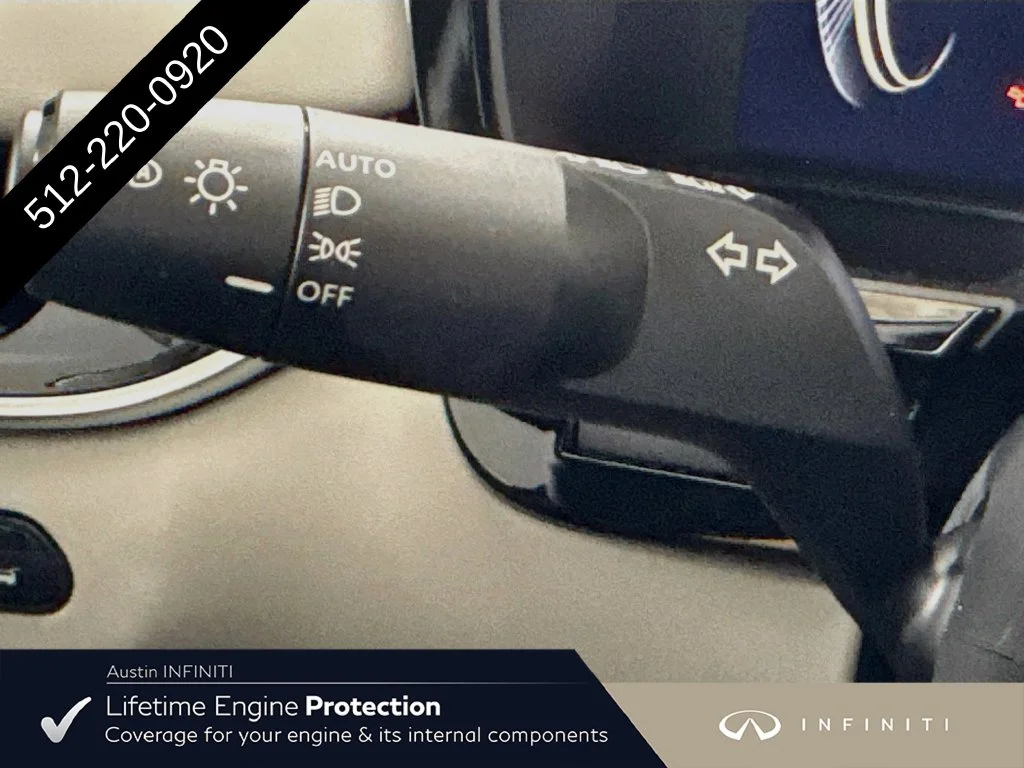 New 2027 White INFINITI LUXE image 13