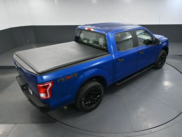 Used 2017 Blue Ford XL image 55