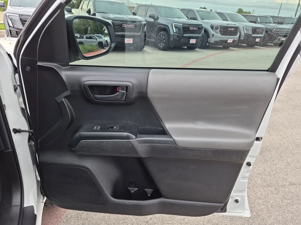 Used 2023 White Toyota SR image 34