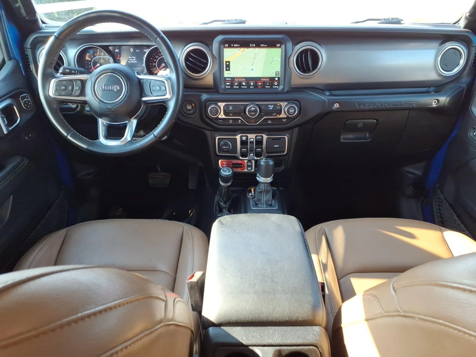 Used 2021 Hydro Blue Pearlcoat Jeep Unlimited Rubicon image 18
