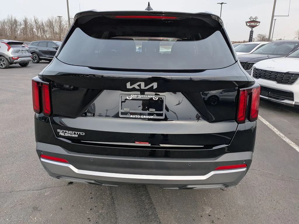 New 2026 Ebony Black Kia S image 6