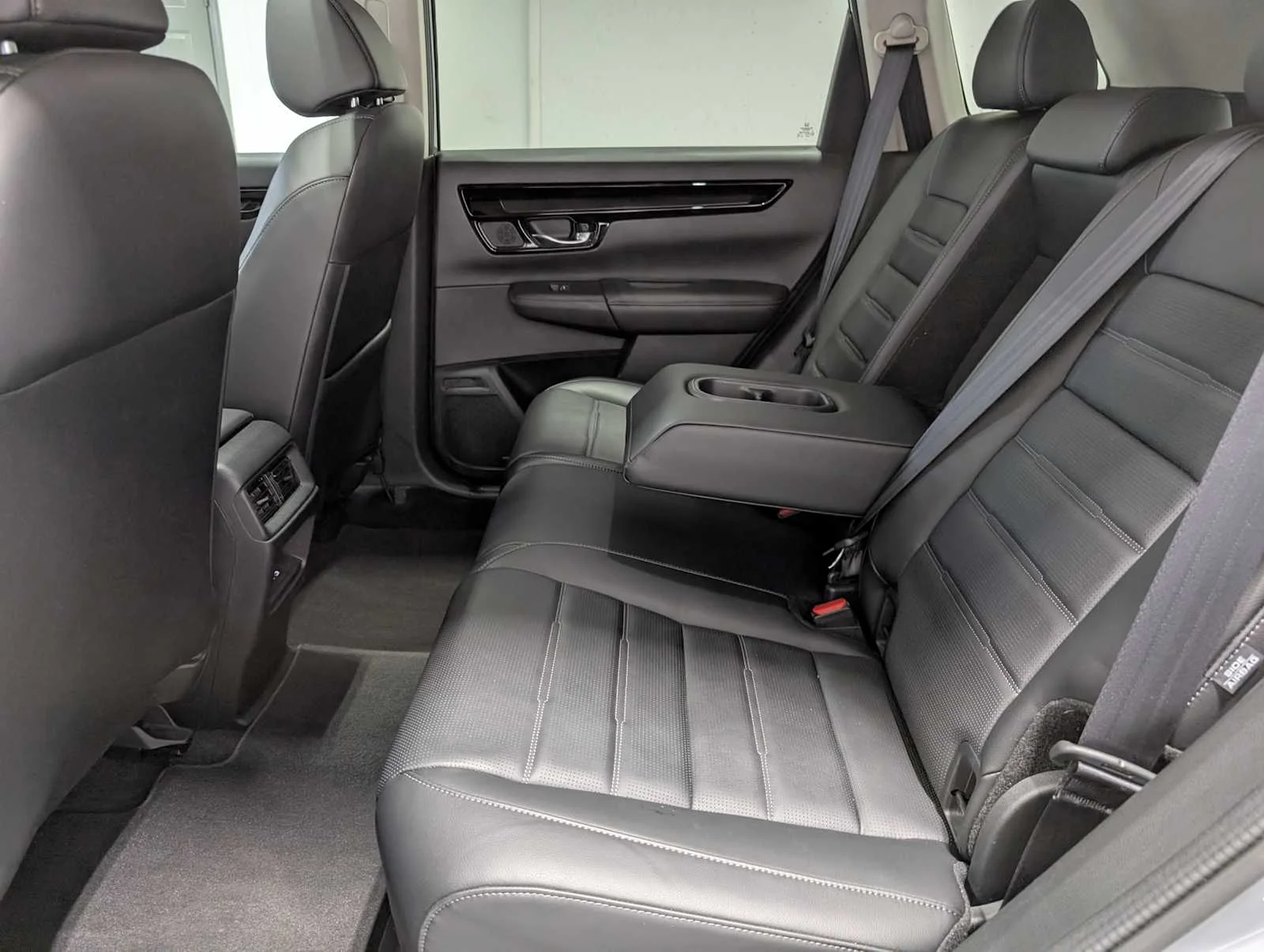 Used 2025 Urban Gray Pearl Honda EX-L image 23